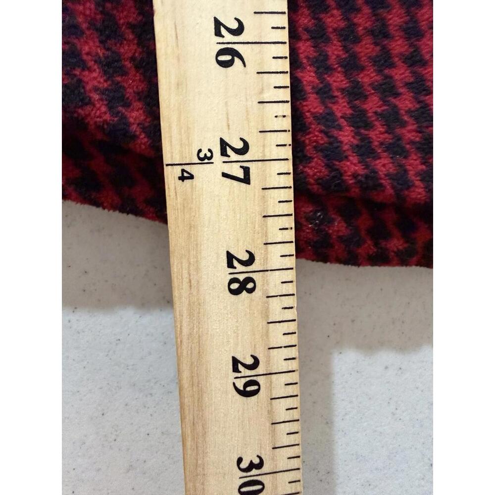 LL Bean Fleece Lined Flannel Mens Size M Red Slightly Fitted Red Black Plaid - Picture 7 of 7